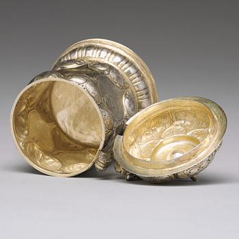 A German 17th century silver-gilt tankard, mark of Philipp Plapert, Nürnberg (1637-1665).