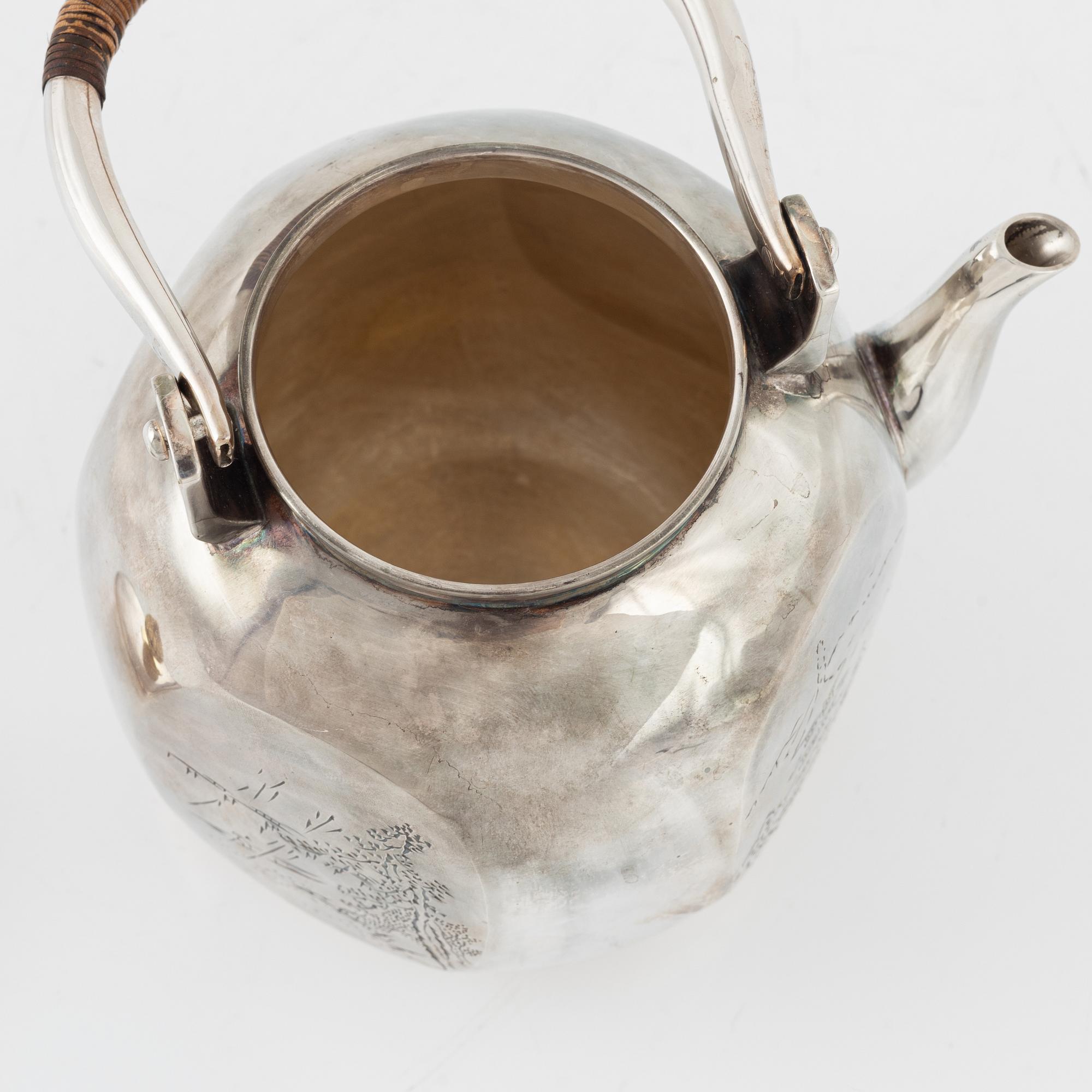 Tekanna, silver, Hirata Shigemitsu, Japan, Meiji, tidigt 1900-tal.