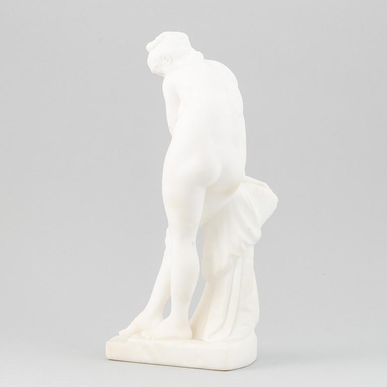 Sculpture, galleria Lapini, Alabaster. Height 36 cm.