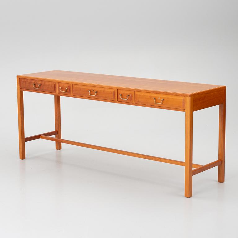Josef Frank, Sideboard, model 821, Firma Svenskt Tenn, after 1985.