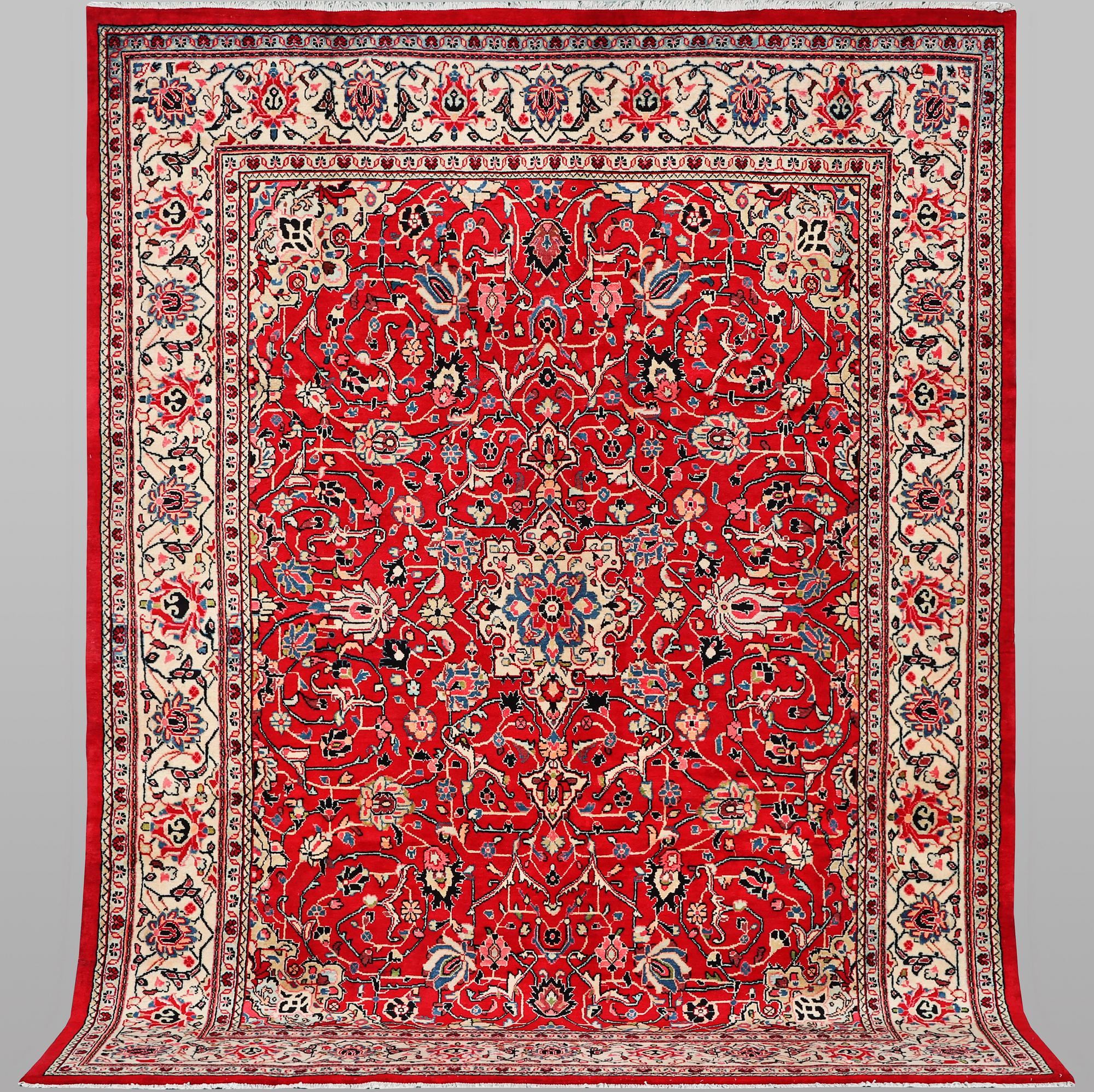 A carpet, Mahal, ca 372 x 248 cm.