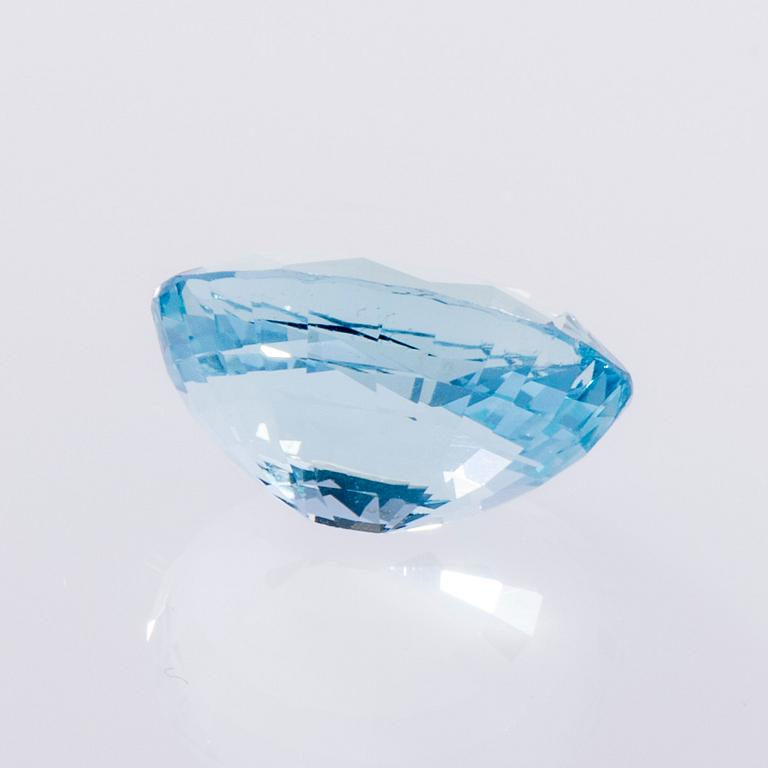 AKVAMARIN, oval fasettslipad 12,75 ct.