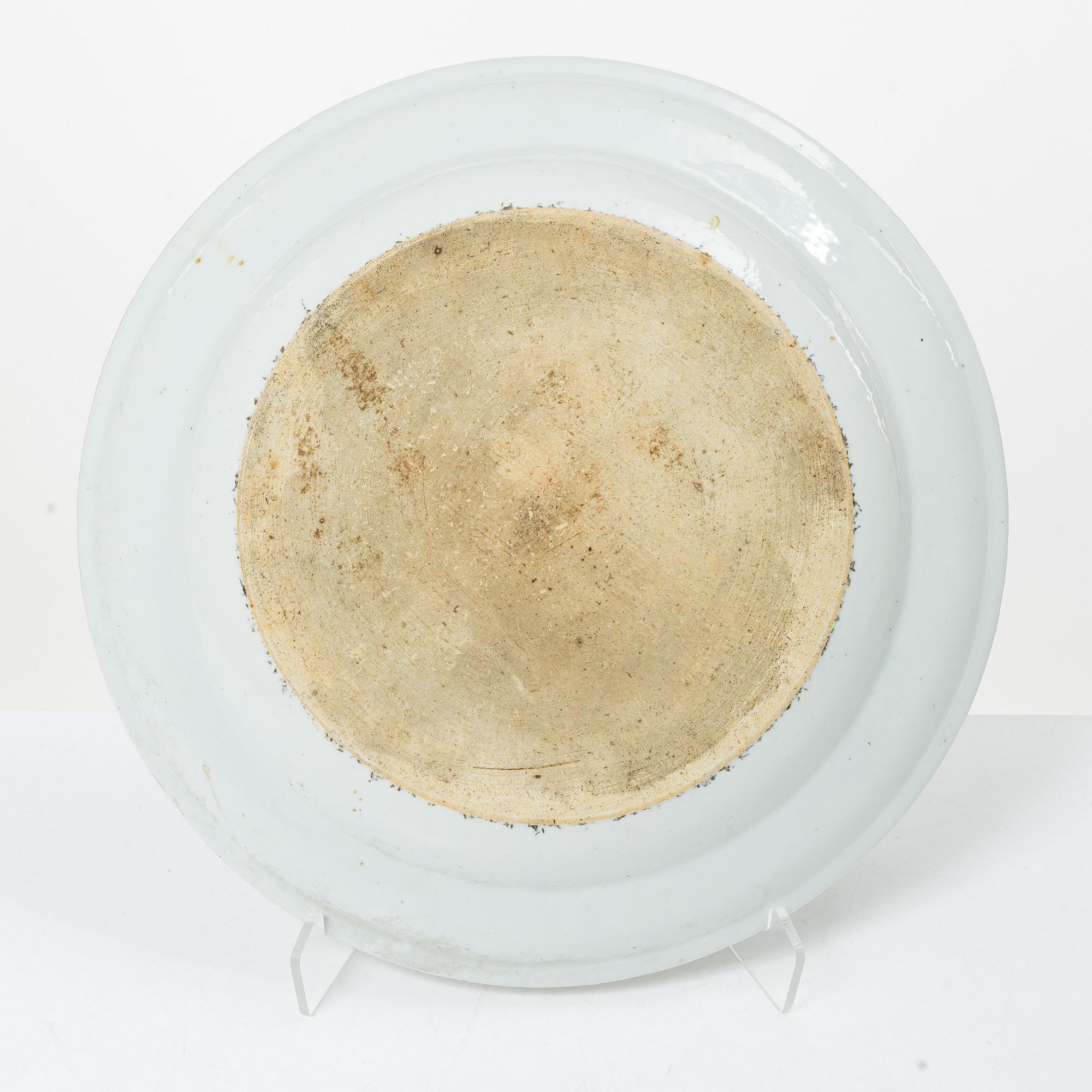 Fat, kompaniporslin. Qing dynastin, Qianlong (1736-95).