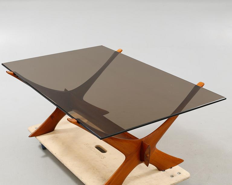 A 1960/70s coffee table by FREDRIK SCHRIEVER-ABELN.