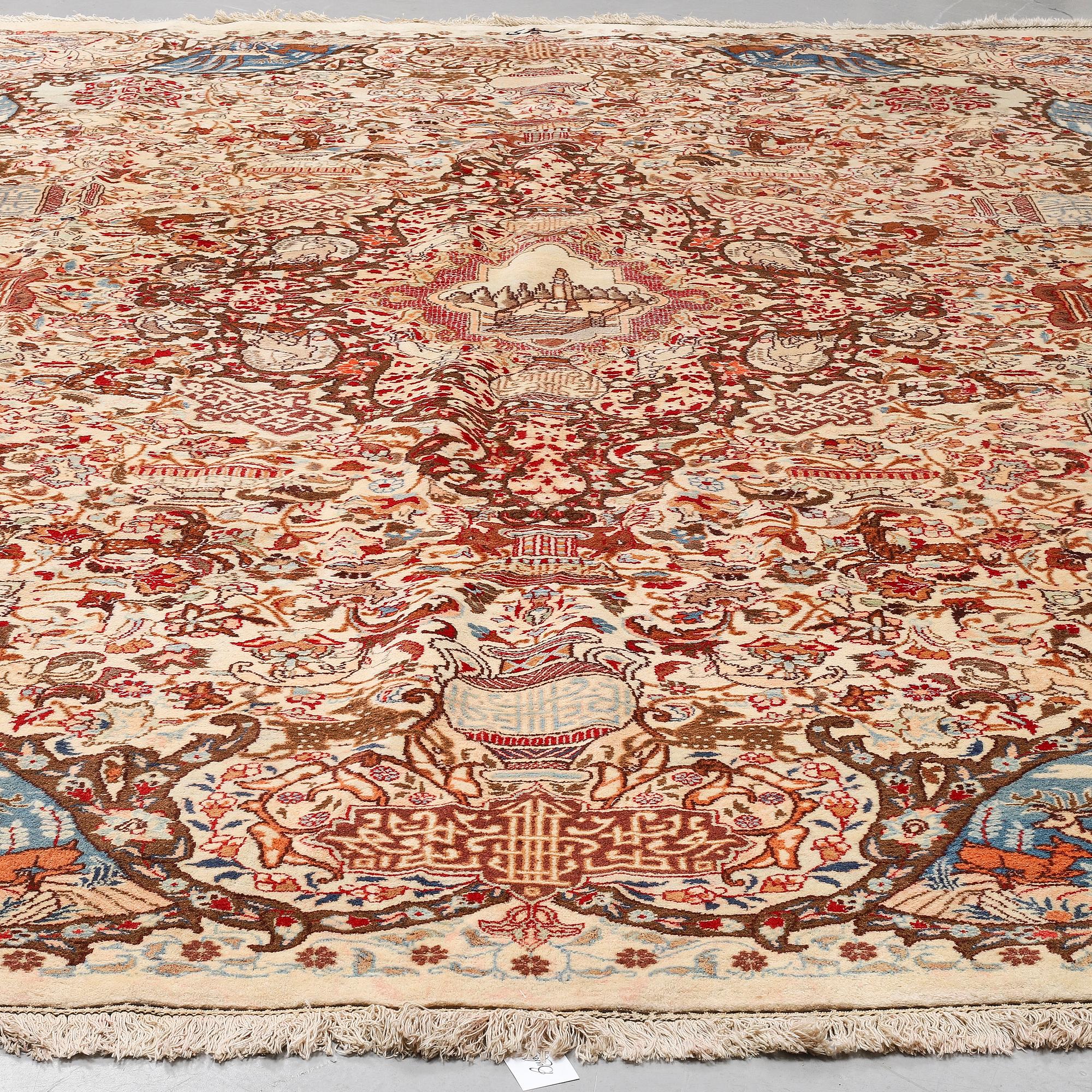 A CARPET, Kashmar, ca 500 x 300 cm.