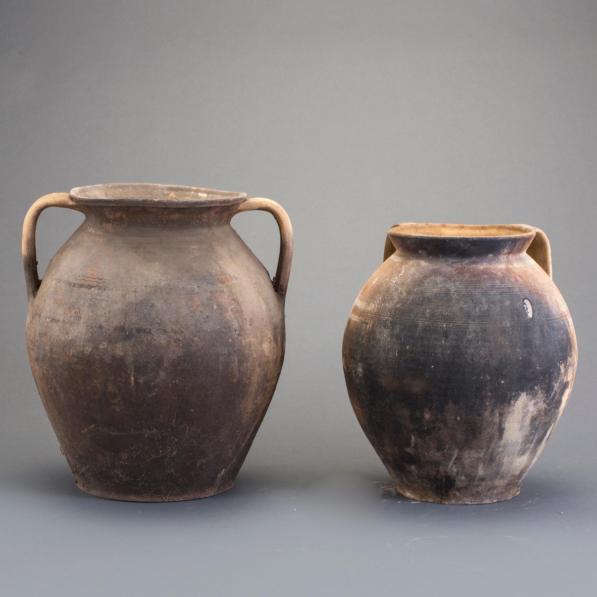 KRUS, 2 stycken, lergods, Europa, 1900-talets början.