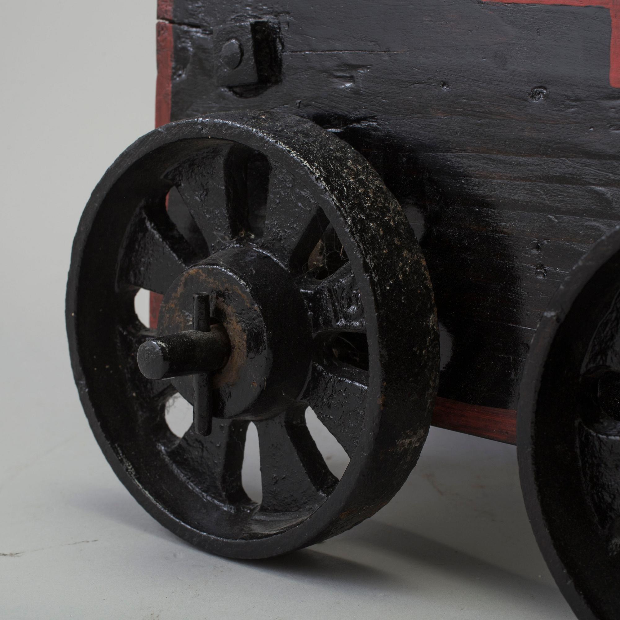 A 20th century salute cannon.