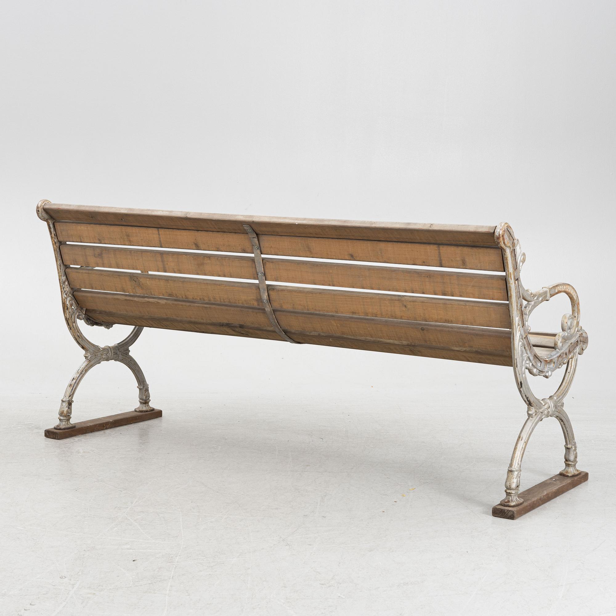Garden sofa, Norrahammar, first half of the 20th century.
