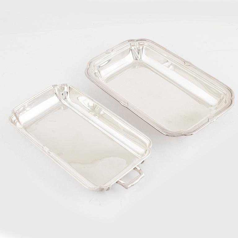 An English Silver Art Déco Entrée Dish, Mappin & Webb, Art Deco, Sheffield 1937.