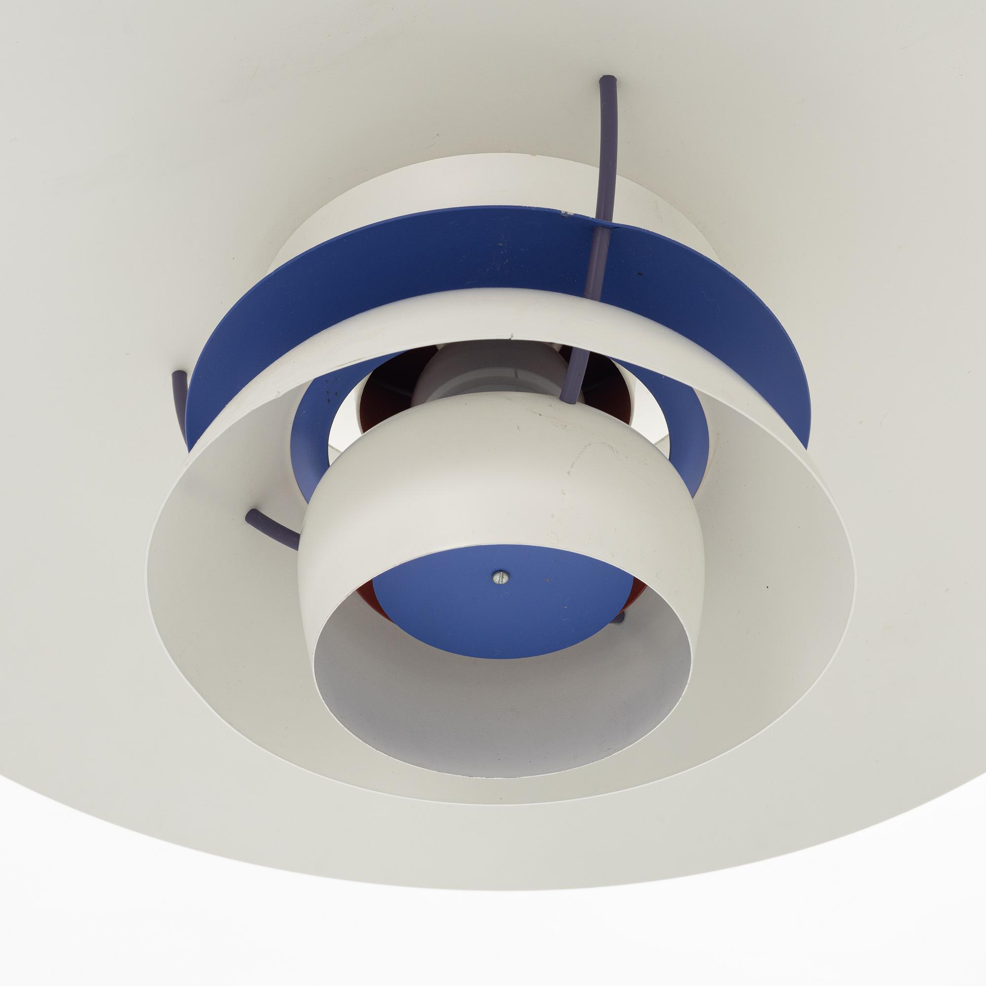 Poul Henningsen, taklampa, "PH 5", Louis Poulsen, Danmark.