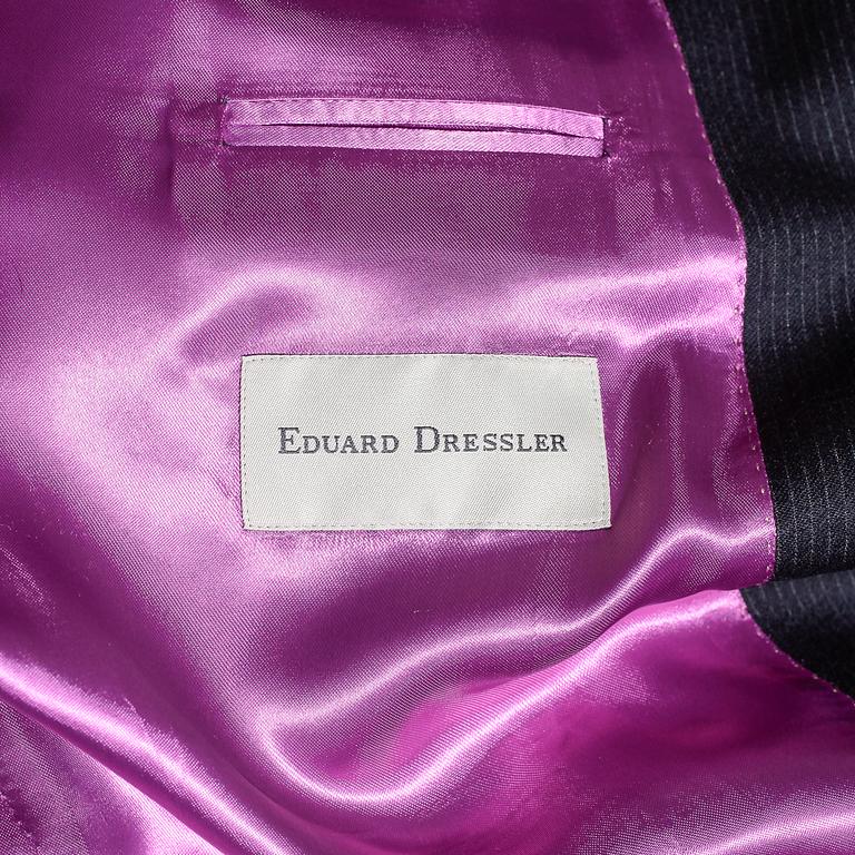 KOSTYM, Eduard Dressler, storlek 52.