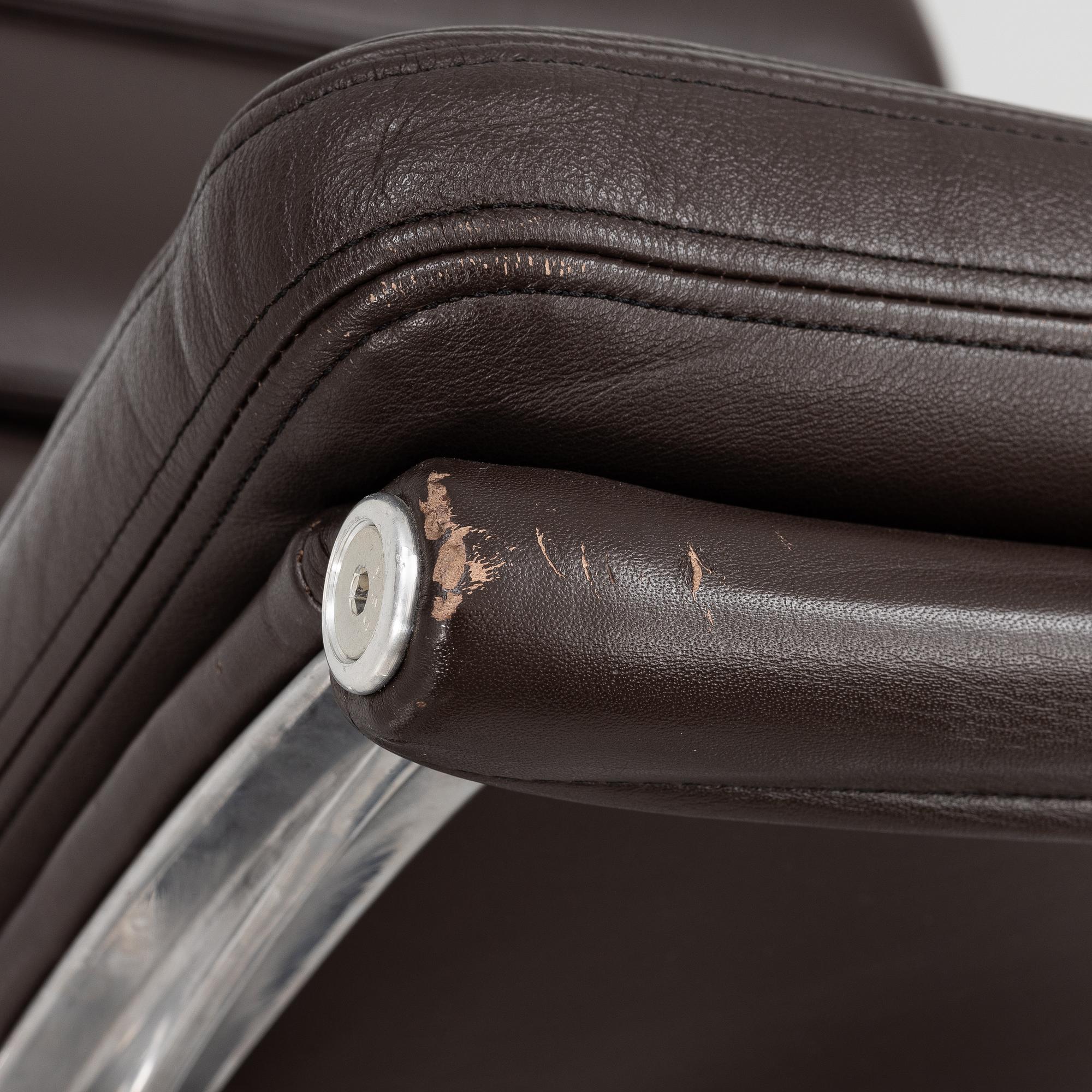 Charles & Ray Eames, kontorsstol, "Soft Pad Chair EA 219, high backrest", Herman Miller, 2000-tal.