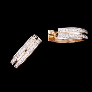 ÖRHÄNGEN, 14K guld, diamanter tot. 0,25 ct. Vikt tot. 4,5 g.