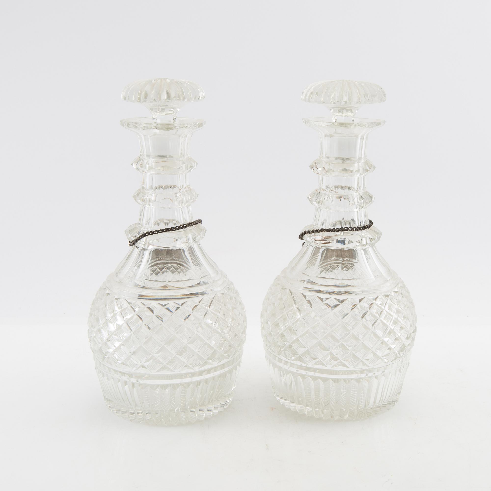 Decanters, a pair of early 20th century cut glass.