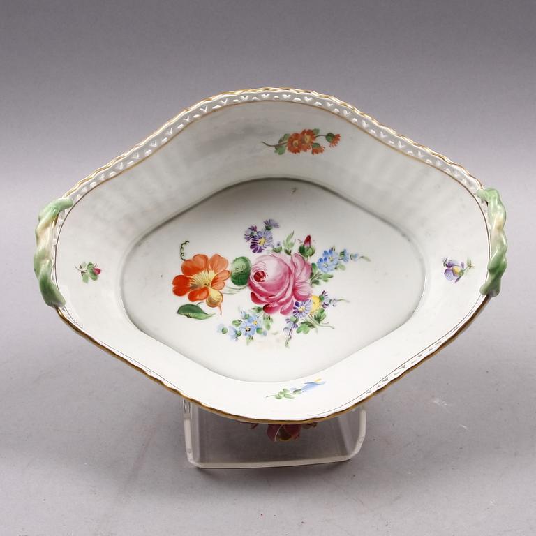 SKÅL, porslin, rokokostil, Dresden.