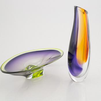 Göran Wärff, a "saraband" vase and a bowl, Kosta Boda, Sweden.