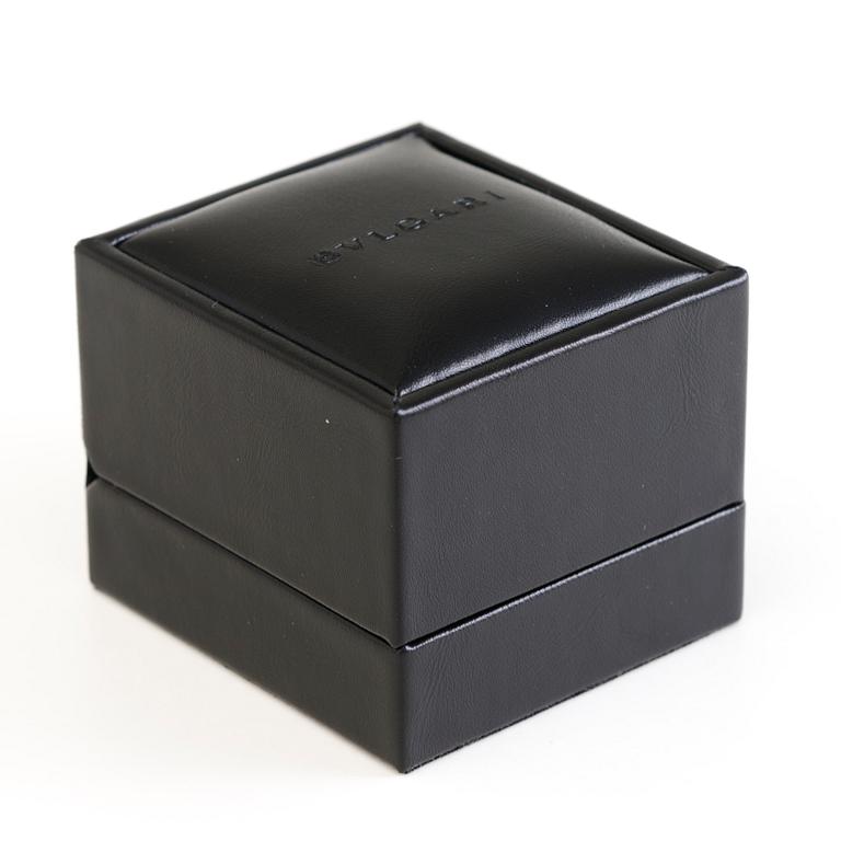 BULGARI, KORVAKORUT, 18K kultaa ja terästä.