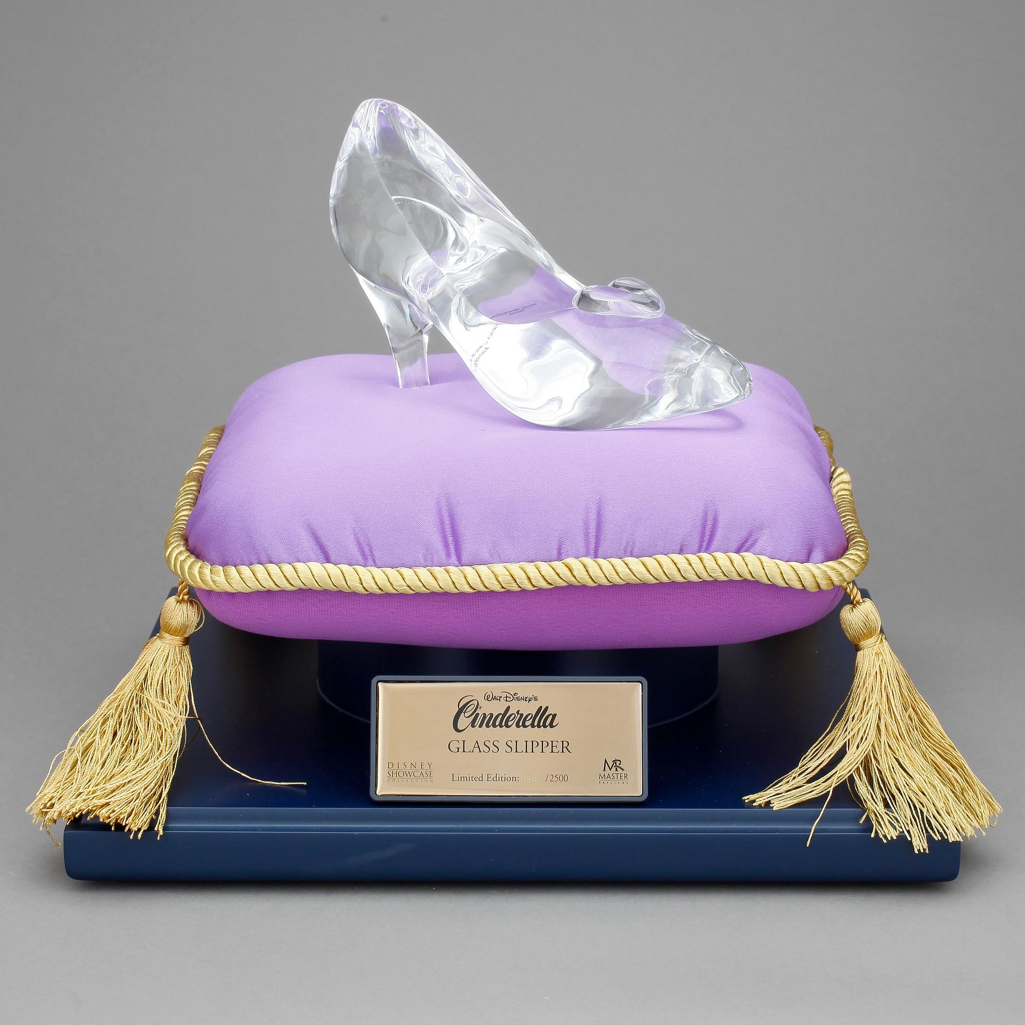 CINDERELLA GLASSLIPPER, Disney, numr 0482/2500.
