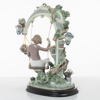 Juan Carlos Ferri Herrero, figurin, "Swing into spring", Lladró, Spanien, 2007 - 2011.