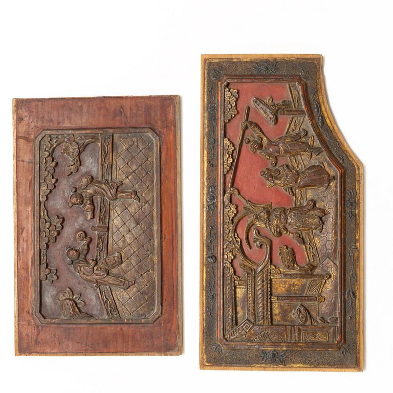 Paneler, fem stycken, trä. Sen Qingdynasti.