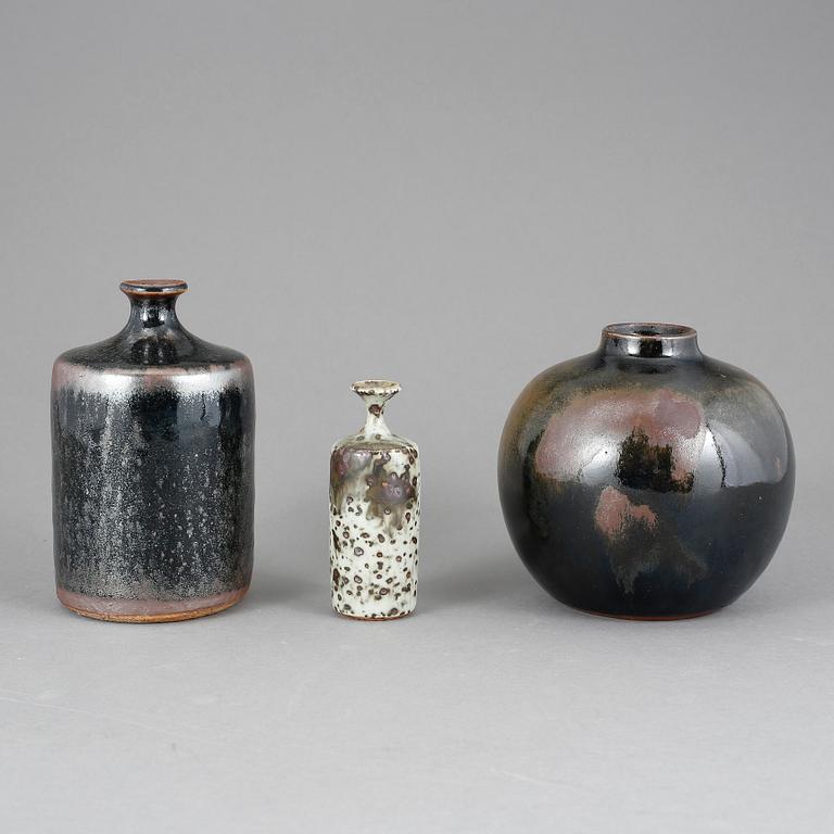 VASER, 3 stycken, stengods, Rolf Palm, Mölle, 1970-80-tal, signerade.