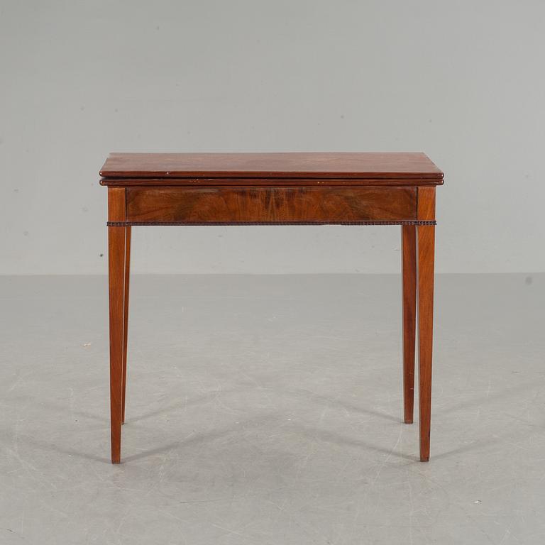 SPELBORD, gustaviansk stil, 1900-tal.
