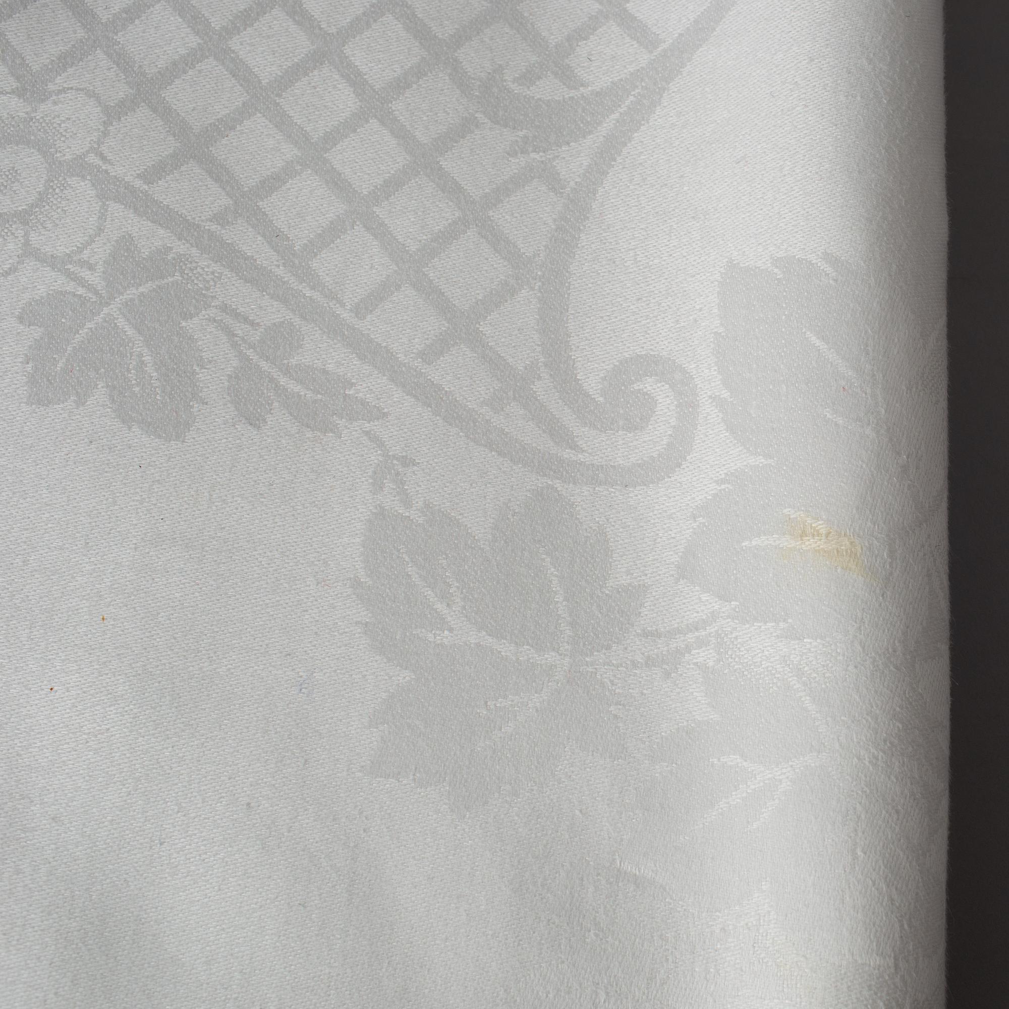 Dukar, 4 st., linnedamast, ca 220 x 181 cm vardera,  
Irland 1900-tal.