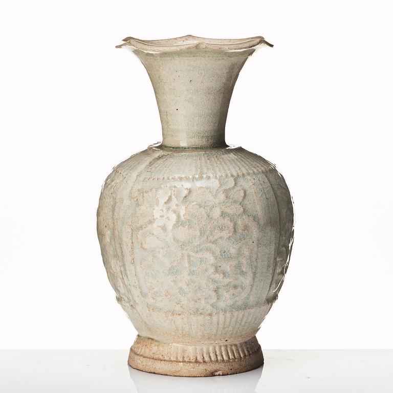 A qing bai vase, Yuan dynasty (1260-1368).