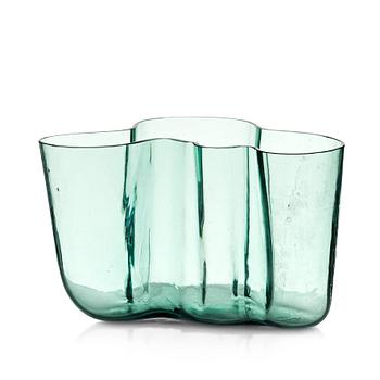 15. Alvar Aalto, a green tinted glass vase, Karhula, Finland ca 1937-49, model 9750.