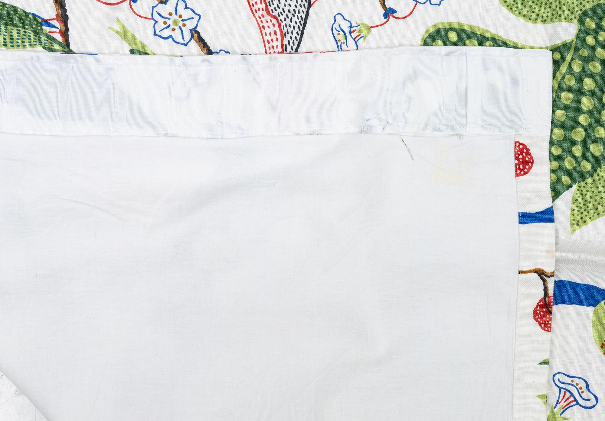 Josef Frank, curtains, a pair, "Green Birds", Svenskt Tenn.