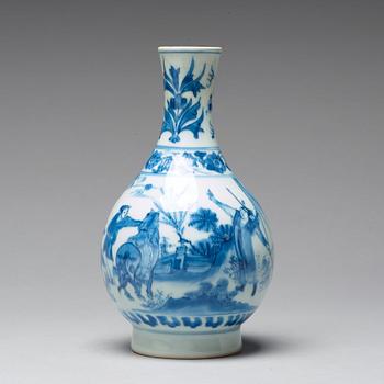 A blue and white pear shaped Transitional vase, 17th Century.