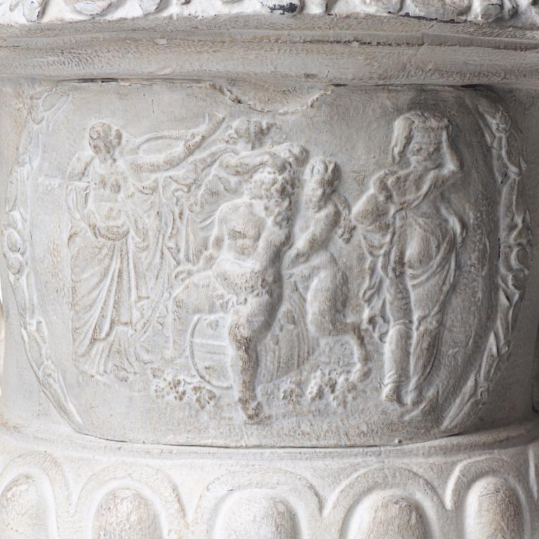 A Swedish Baroque urn, ca 1700.