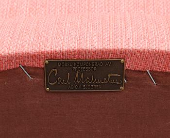 FÅTÖLJ SAMT PALL, "Farmor", Carl Malmsten, 1900-talets andra hälft.