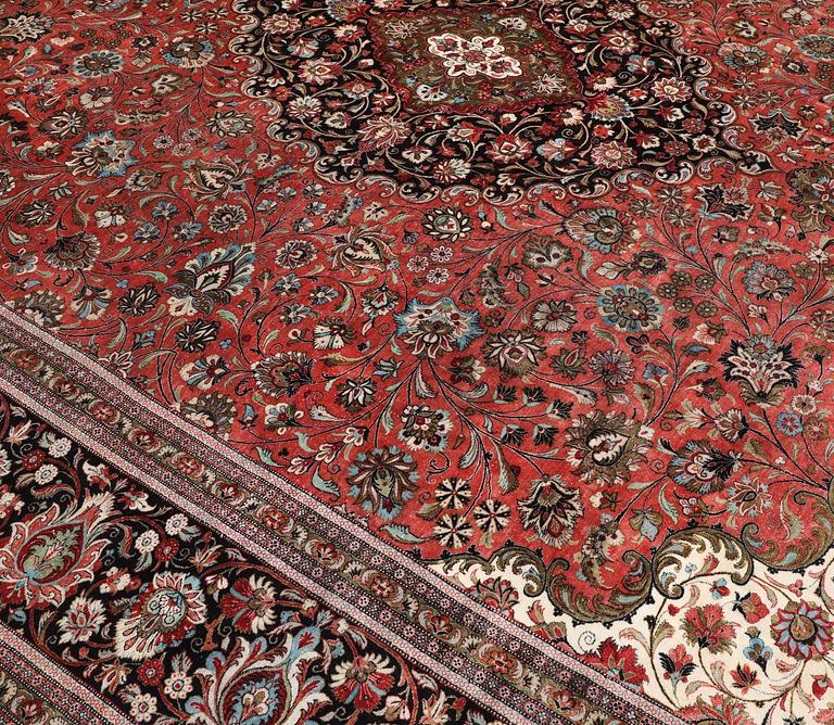 Rug, silk, Ghom, 424 x 307 cm.