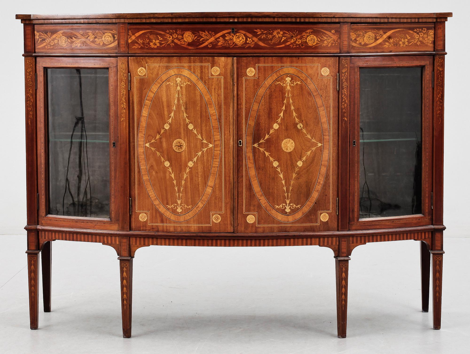 SIDEBOARD, Edwardiansk stil, England, 1900-talets mitt.