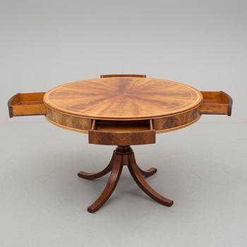 KARUSELLBORD, 1900-talets mitt.