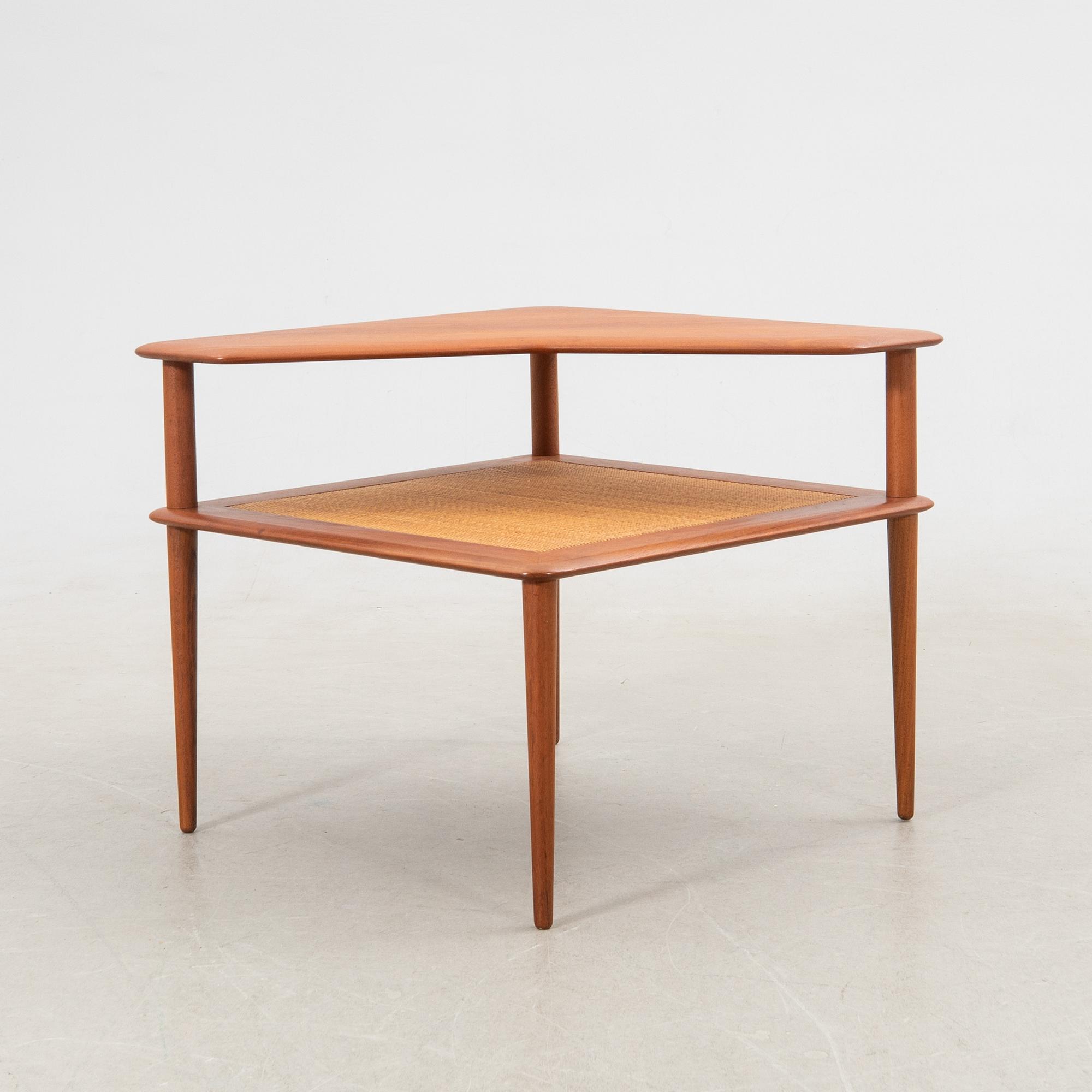 Peter Hvidt & Orla Mølgaard Nielsen, coffee table, "Minerva", France & Son, Denmark, 1960s.