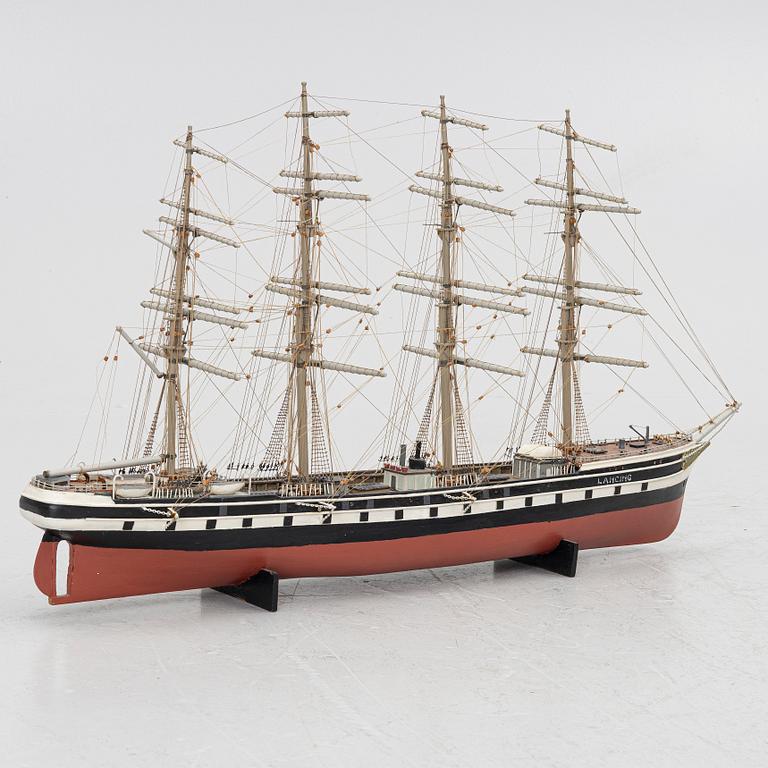 20th Century ship model of the 19th Century four-masted sailing vessel Lancing.