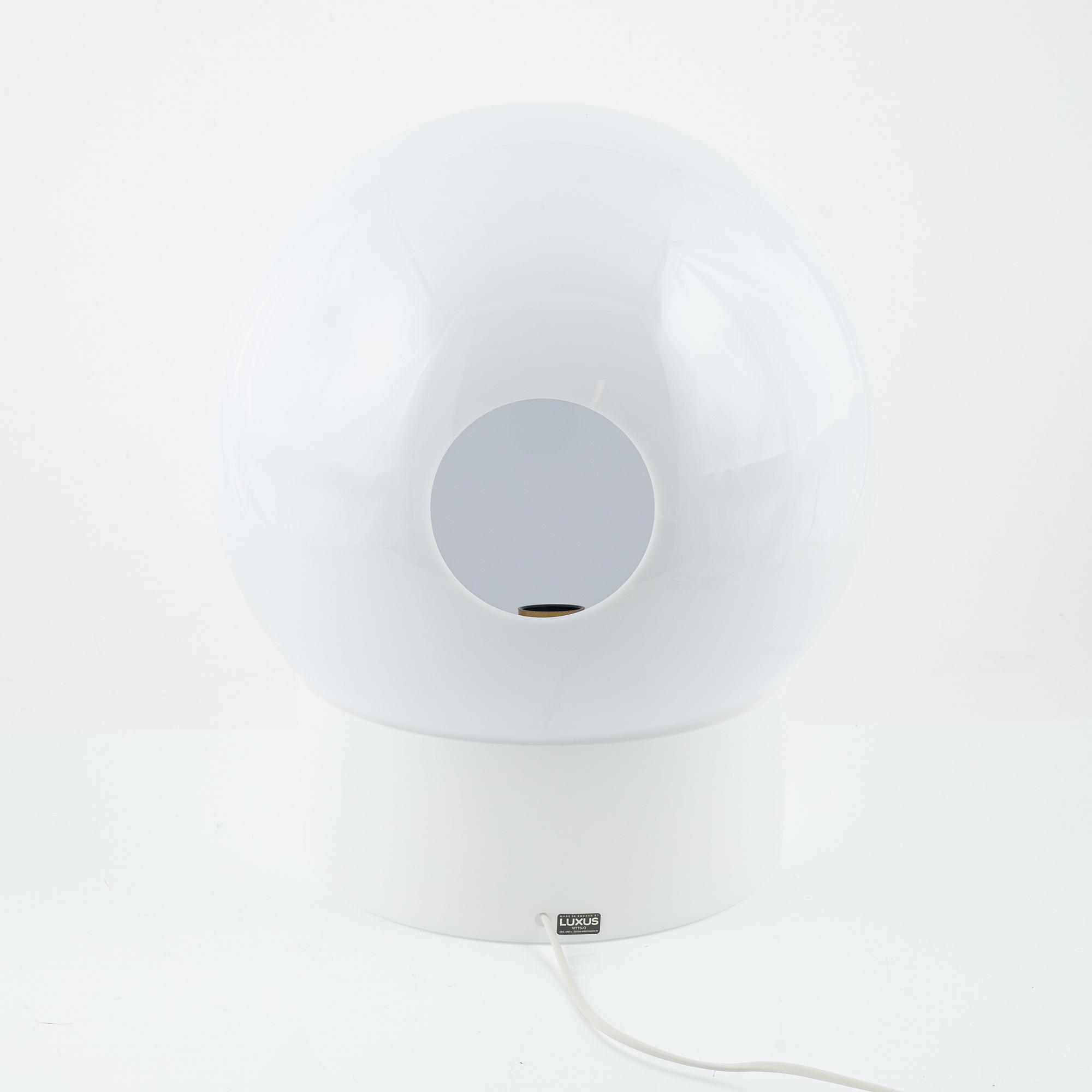 Uno & Östen Kristiansson, a 'Luno' table light, Luxus, Vittsjö.