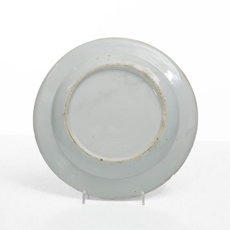 Tallrikar, ett par, porslin, Qingdynastin, Kangxi (1662-1722).
