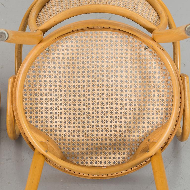 KARMSTOLAR, ett par, 1900-talets andra hälft.