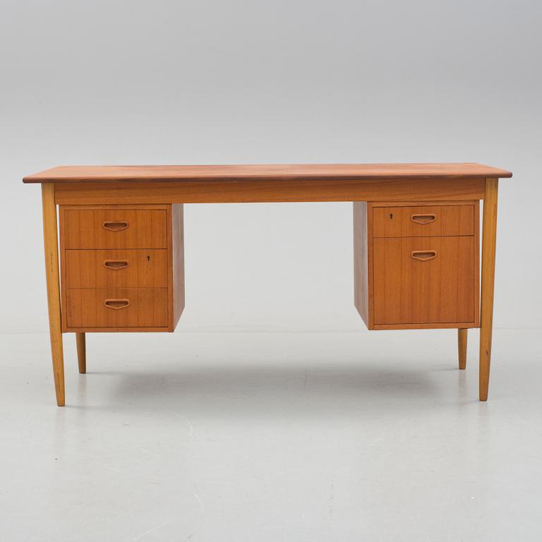SKRIVBORD, teak, 1900-talets mitt.