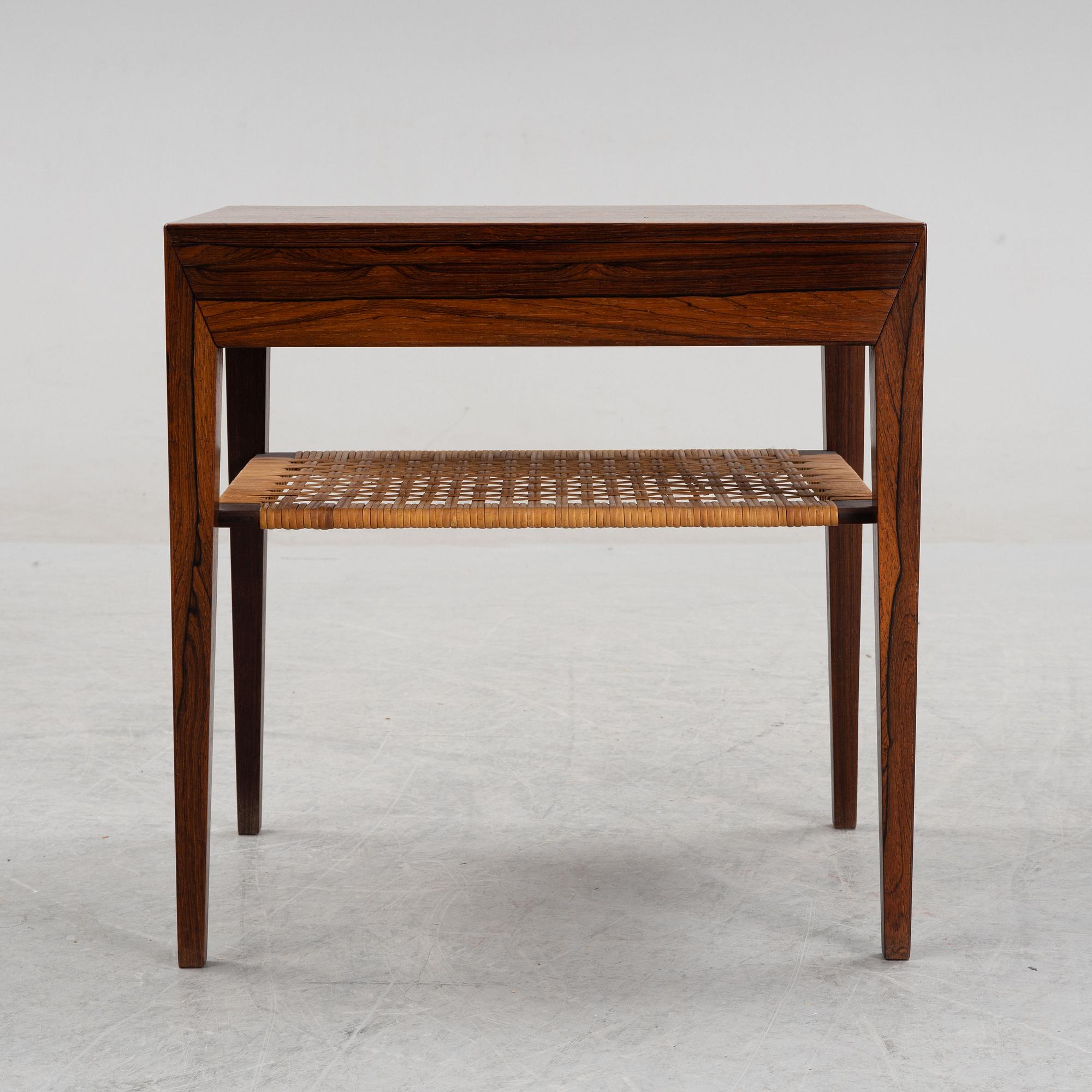 Severin Hansen, sängbord, Haslev, Danmark, formgivet 1957-58.