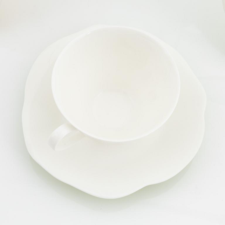 A 98 piece porcelain dinner service, 'Mira Colore', Villeroy & Boch.