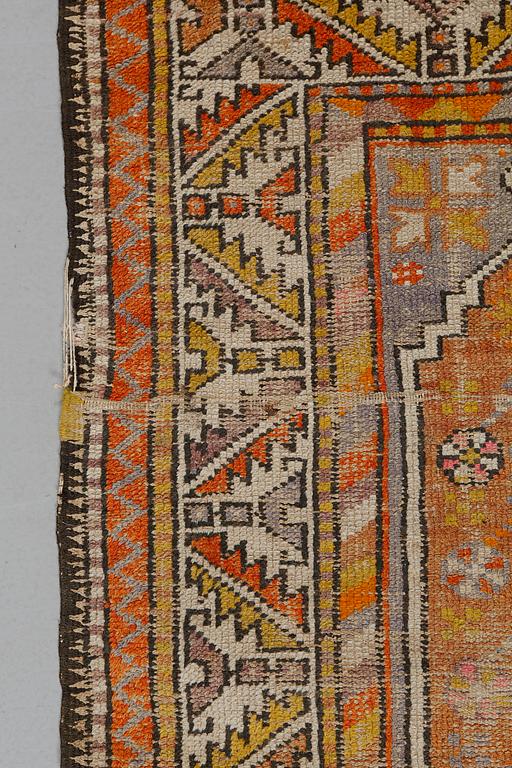 MATTA, orientalisk, semiantik, ca 155x85 cm.