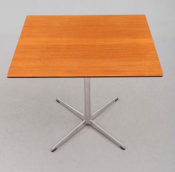 BORD, Fritz Hansen, Danmark, 1900-talets andra hälft.