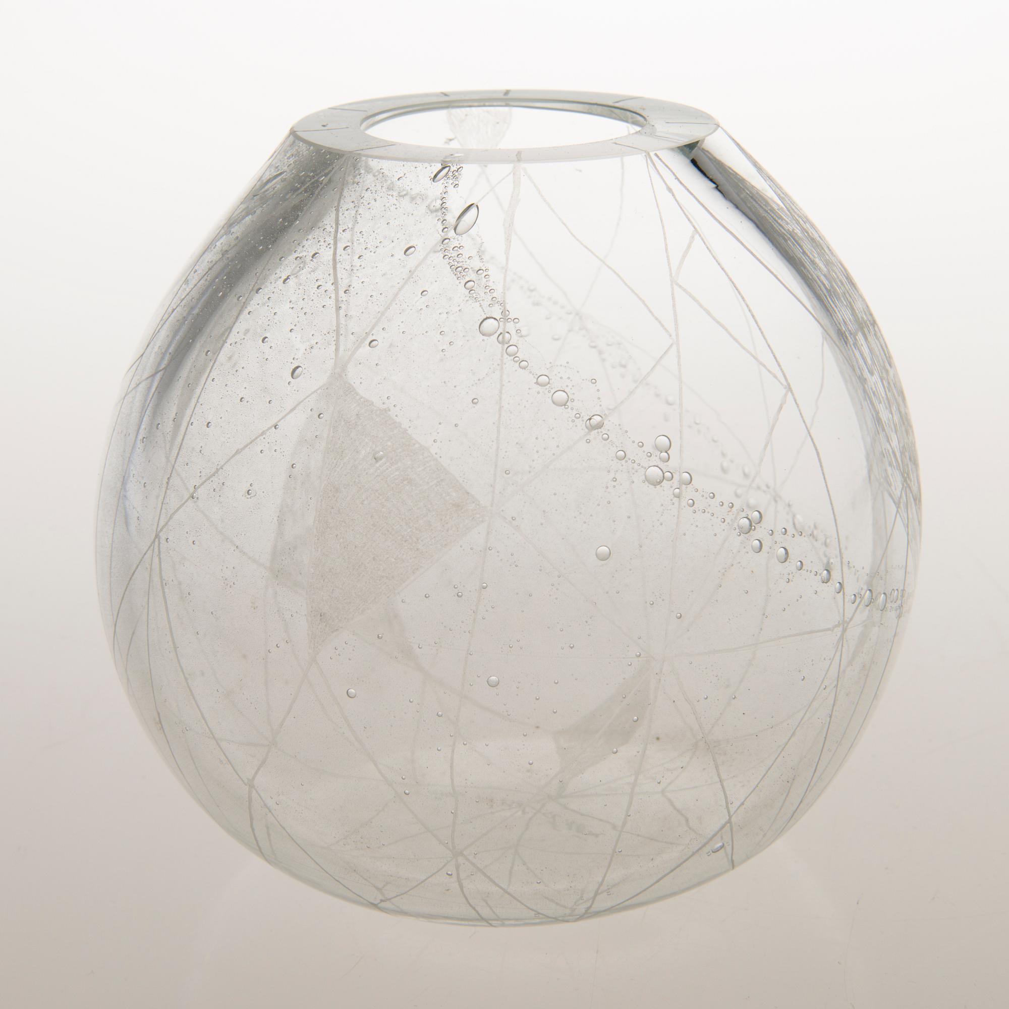 TIINA NORDSTRÖM, taidelasi, "Verkosto", signeerattu Tiina Nordström Iittala 1995.