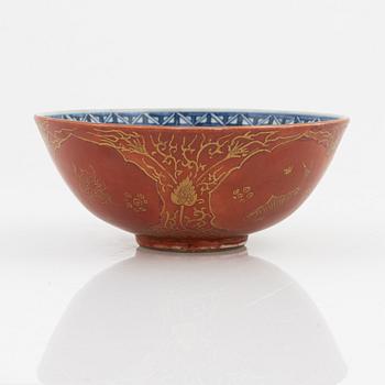 A Japanese porcelaine bowl, 19th century.