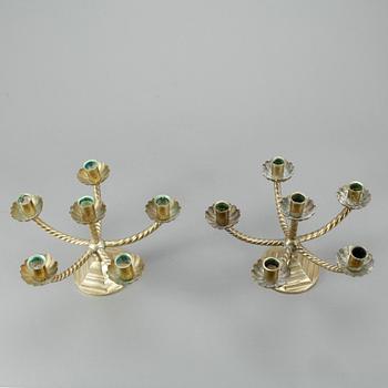 KANDELABRAR, ett par, mässing, 1900-tal.