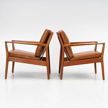 Steffen Syrach-Larsen, a pair of armchairs, Børge Jensen, 1960s.